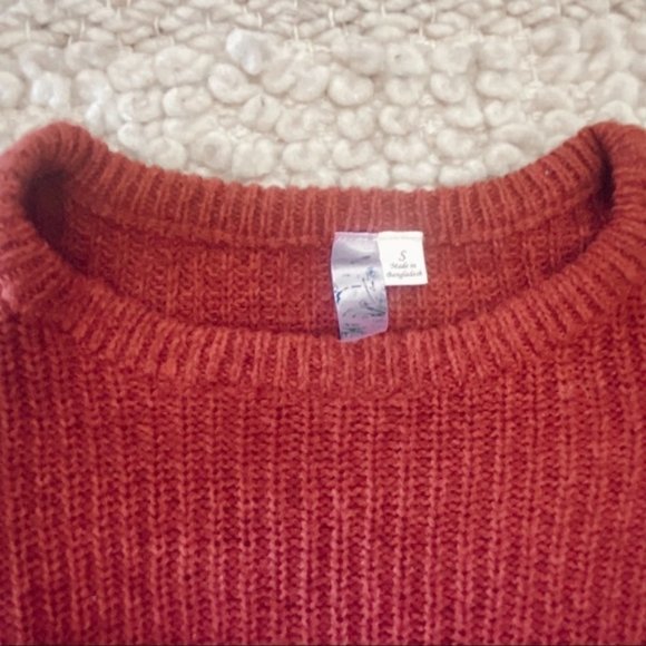 SWEATER - Picture 2 of 2